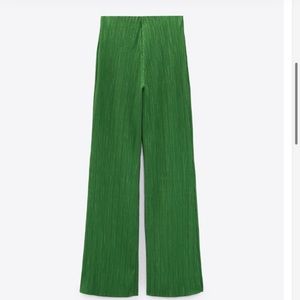 Zara “intense green” Plisse pants
